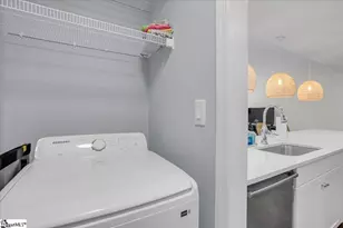 10 E Washington St, Greenville, SC 29601 - Photo 15
