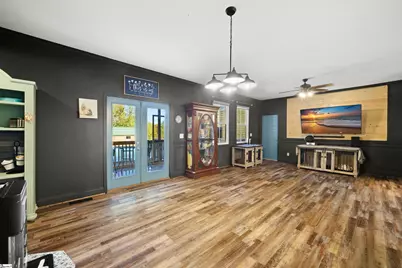 6206 State Park Road, Travelers Rest, SC 29690 - Photo 3