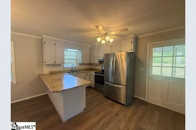 8 Henry Avenue, Honea Path, SC 29654 - Photo 5