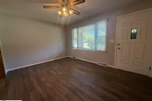 8 Henry Ave, Honea Path, SC 29654 - Photo 3