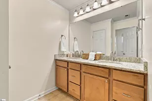 239 Cedar Crossing Ln, Greenville, SC 29615 - Photo 15