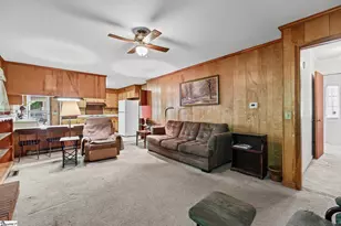 102 Lee St, Simpsonville, SC 29681 - Photo 9