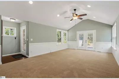 612 Crestwood Drive, Greenville, SC 29609 - Photo 31