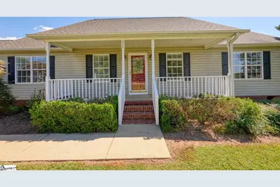 424 Bollweevil Way, Wellford, SC 29385 - Photo 3