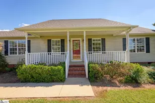 424 Bollweevil Way, Wellford, SC 29385 - Photo 3