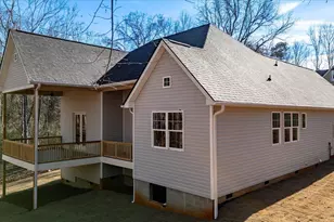 103 Bunker Ln, Westminster, SC 29693 - Photo 25