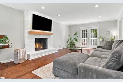 708 Pineapple Pointe, Greenville, SC 29607 - Photo 3