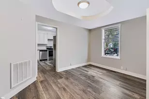 221 Church St, Greenville, SC 29609 - Photo 9