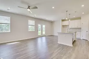 806 Honeylocust Ln, Anderson, SC 29625 - Photo 3