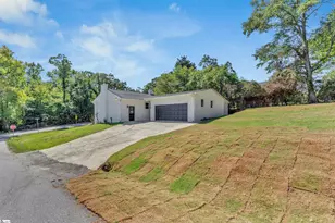 1 Cashmere Dr, Greenville, SC 29605 - Photo 3