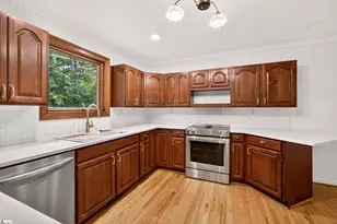 5 Crestline Rd, Greenville, SC 29609 - Photo 9