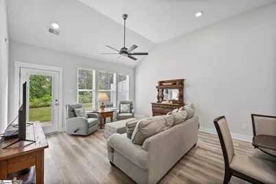 414 Ambleside Lane, Greenville, SC 29605 - Photo 7