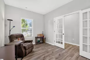 222 Paneer Ln, Taylors, SC 29687 - Photo 5