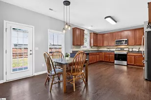 104 Valley Bluff Ln, Simpsonville, SC 29680 - Photo 11