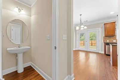 300 Roanoke Way, Greenville, SC 29607 - Photo 17