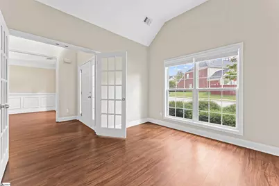 300 Roanoke Way, Greenville, SC 29607 - Photo 7