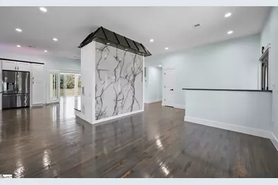 305 Waters Road, Taylors, SC 29687 - Photo 5