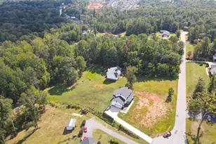 406 Creekside Dr, Boiling Springs, SC 29316 - Photo 35