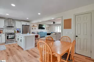 406 Creekside Dr, Boiling Springs, SC 29316 - Photo 7