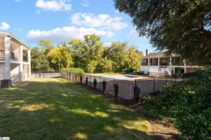 925 Cleveland St, Greenville, SC 29601 - Photo 33