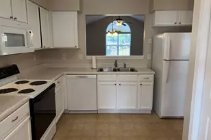 403 Riverside Towne Cir, Greer, SC 29650 - Photo 3