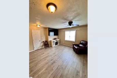 515 Parkview Drive, Laurens, SC 29360 - Photo 21