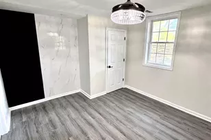 307 Westminster Ave, Laurens, SC 29360 - Photo 21
