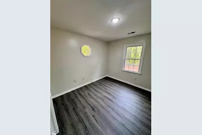 307 Westminster Avenue, Laurens, SC 29360 - Photo 25