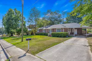 200 Pine St, Seneca, SC 29678 - Photo 3