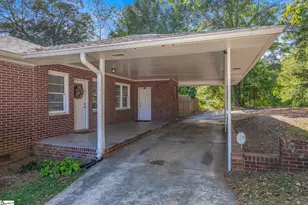 200 Pine St, Seneca, SC 29678 - Photo 31