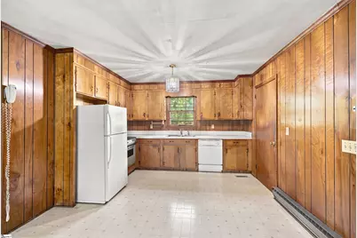 404 Forest Hills Drive, Williamston, SC 29697 - Photo 5
