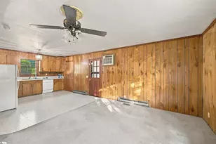 404 Forest Hills Dr, Williamston, SC 29697 - Photo 3