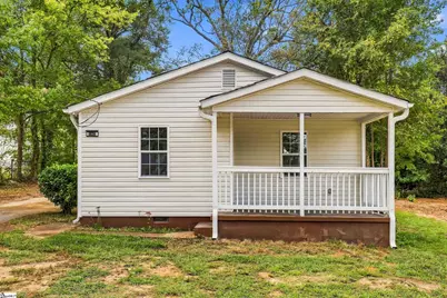 140 Simpson Avenue, Woodruff, SC 29388 - Photo 1