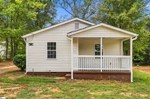 140 Simpson Ave, Woodruff, SC 29388 - Photo 1