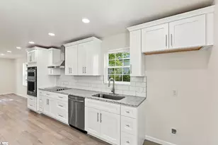 140 Simpson Ave, Woodruff, SC 29388 - Photo 9