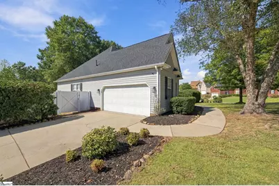 255 Wood River Way, Taylors, SC 29687 - Photo 5