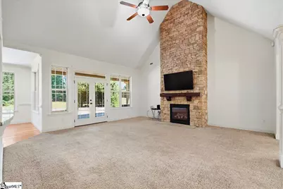 101 C and S Drive, Greer, SC 29651 - Photo 5