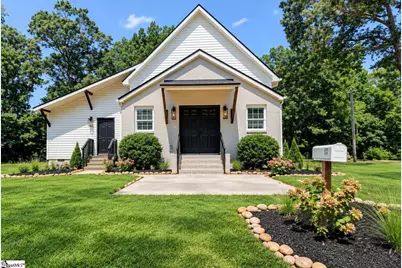 253 Long Branch Street, Clinton, SC 29325 - Photo 1