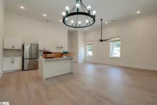 253 Long Branch St, Clinton, SC 29325 - Photo 9