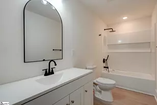 253 Long Branch St, Clinton, SC 29325 - Photo 17