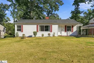 130 Overbrook Ct, Spartanburg, SC 29306 - Photo 1