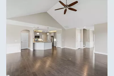 210 Claridge Way, Greer, SC 29651 - Photo 9