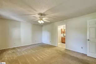 404 Cresthaven Dr, Boiling Springs, SC 29316 - Photo 21