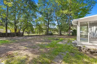 200 Lanewood Dr, Greenville, SC 29607 - Photo 35