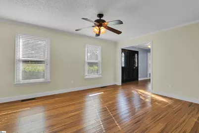 438 Maplecroft Street, Spartanburg, SC 29303 - Photo 3