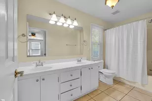 438 Maplecroft St, Spartanburg, SC 29303 - Photo 15