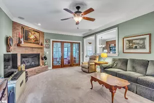 100 Sommerset Ln, Easley, SC 29642 - Photo 5