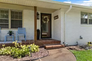 400 Lake Forest Dr, Spartanburg, SC 29307 - Photo 3