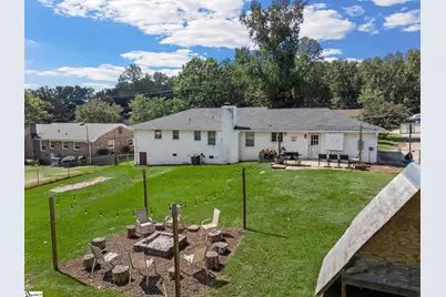 400 Lake Forest Drive, Spartanburg, SC 29307 - Photo 35