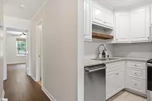 925 Cleveland St, Greenville, SC 29601 - Photo 3